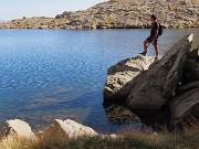 62 Dai roccioni vista sul Lago Piazzotti